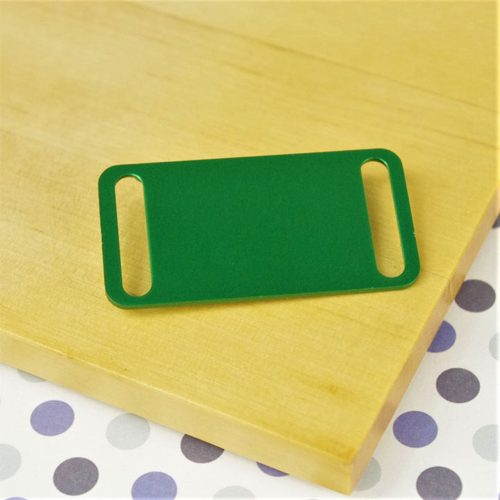 Easy Fit Coloured Aluminium Agility Dog Tag – Small Size (Fits collars up to 17mm wide)