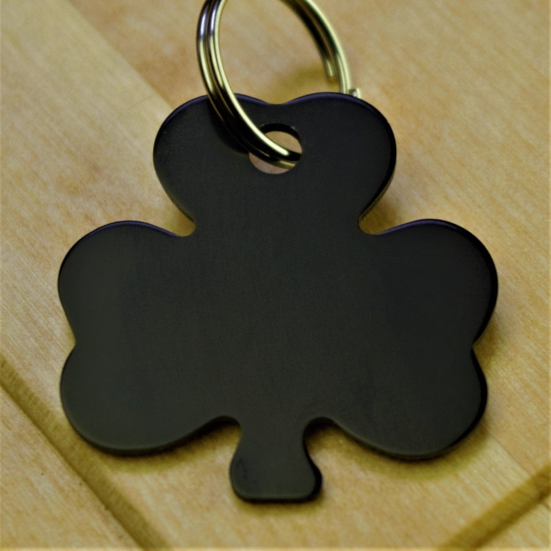 Lucky Shamrocks Engraved ID Tag – Medium Size (32mm wide)